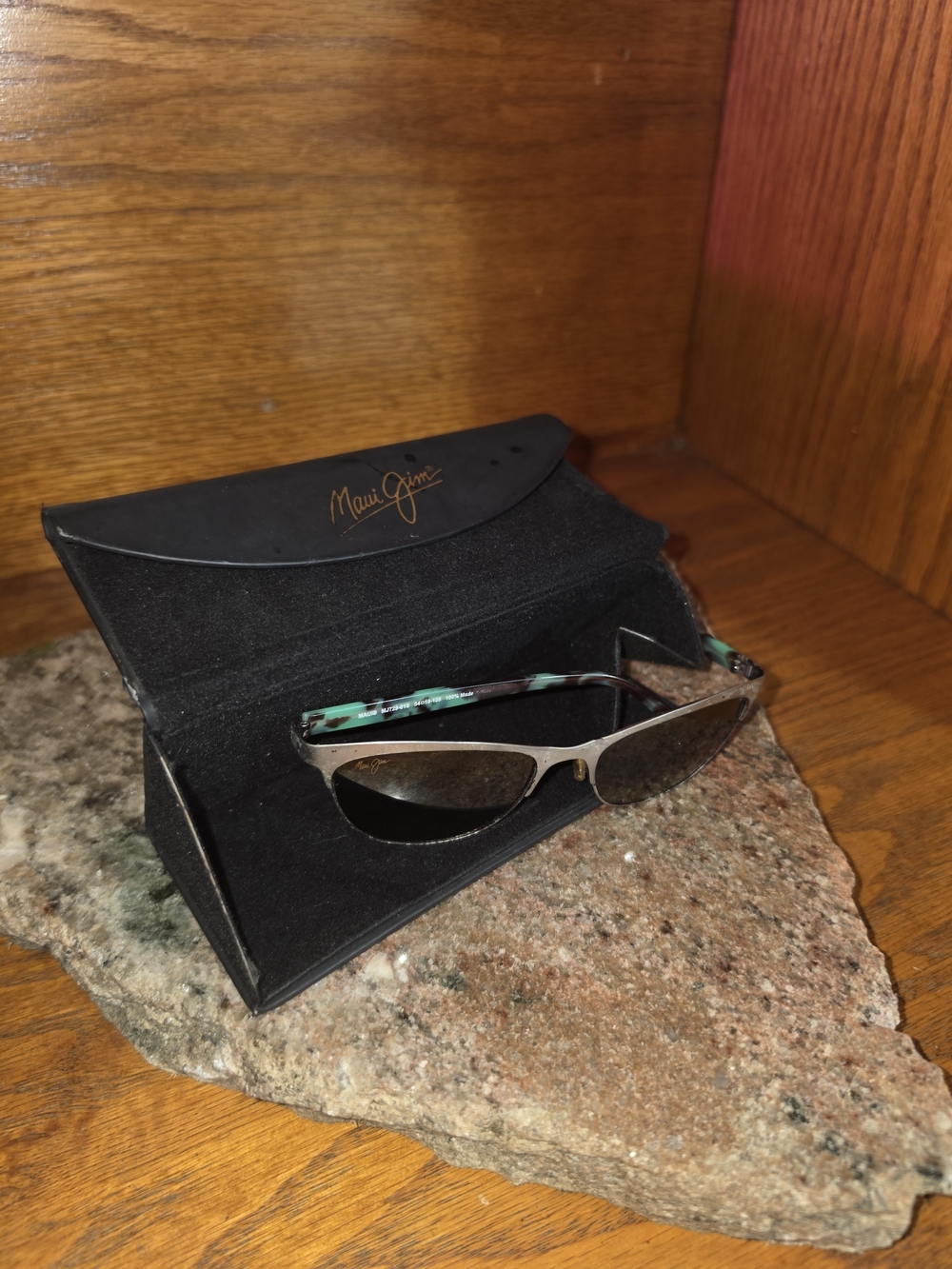 Maui Jim Women’s Black Sunglasses with Teal Tortoise Accent